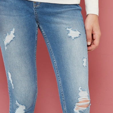 Kimle Ripped Skinny Jeans